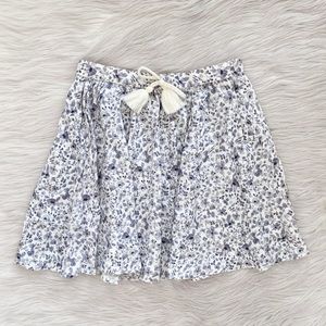 Rylee + Cru Girls Ivory Blue Floral Flowy Mini Skirt 12-14Y